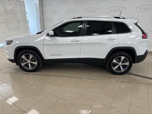 Used 2019 Jeep Cherokee Limited with VIN 1C4PJMDX4KD375640 for sale in Morris, Minnesota